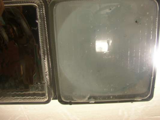 Datei:Scheinwerfer reinigen-4.jpg