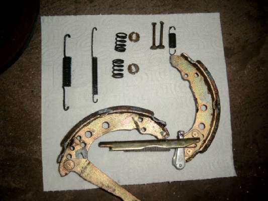 Datei:Scheibenbremse hinten-11.jpg