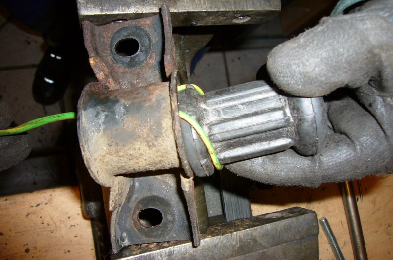 Datei:HA einpressen06.jpg