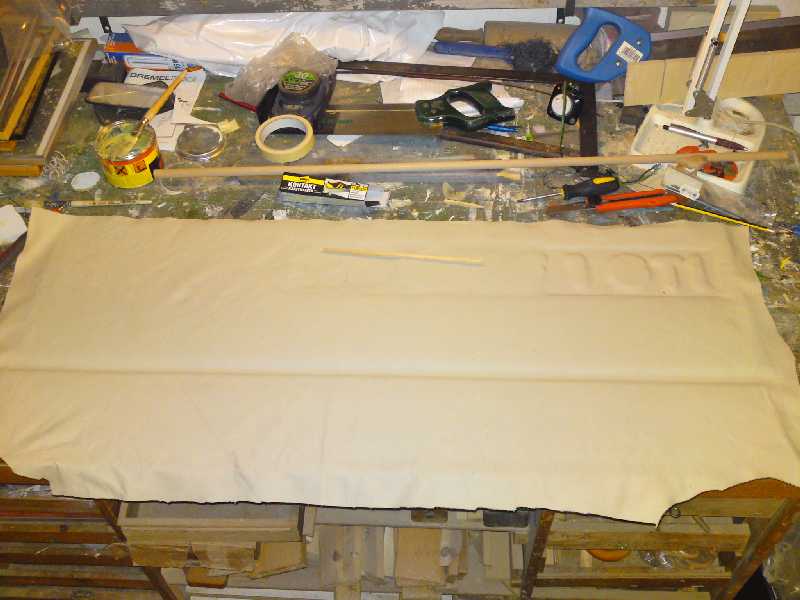 Datei:Tuerverkleidungen mit leder beziehen 20.jpg