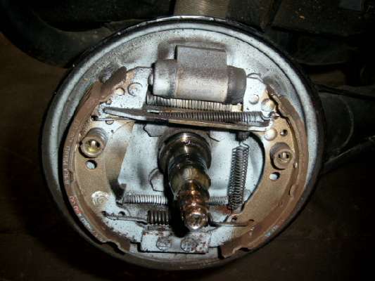 Datei:Scheibenbremse hinten-10.jpg