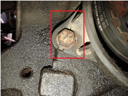 Zahnriemen-wechsel 12.jpg