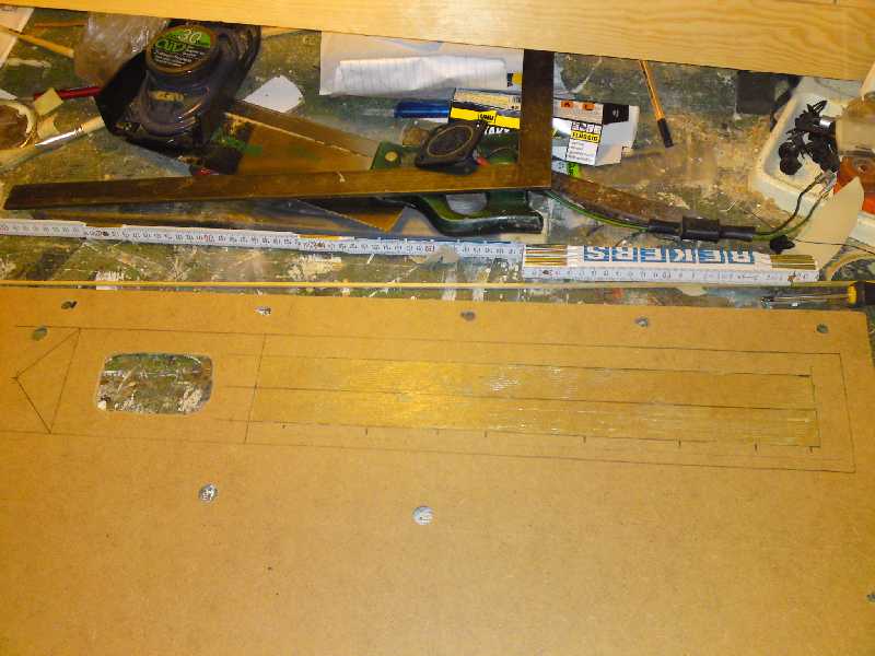 Datei:Tuerverkleidungen mit leder beziehen 06.jpg