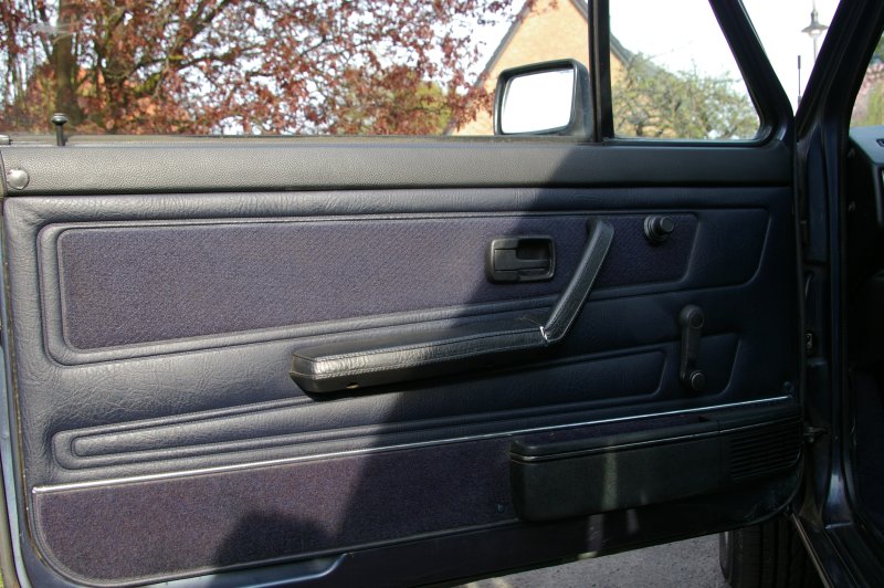 Datei:Azur innen 7.jpg