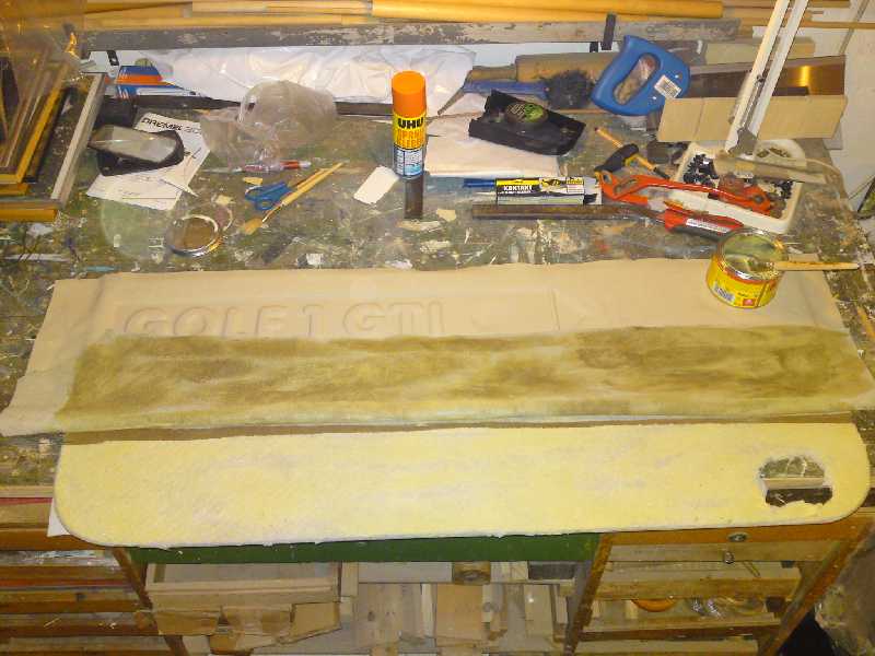 Datei:Tuerverkleidungen mit leder beziehen 26.jpg