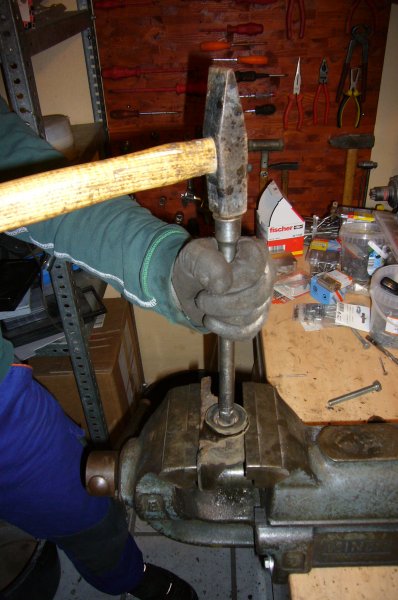 Datei:HA einpressen02.jpg