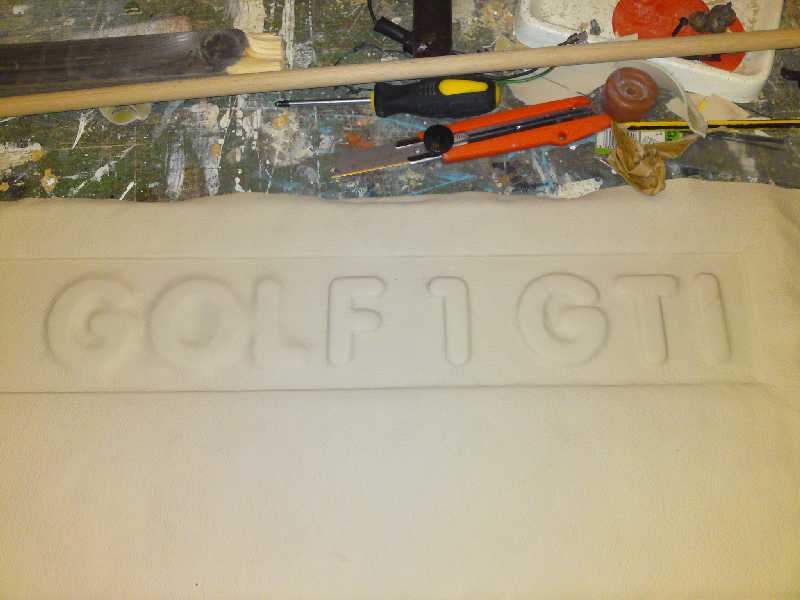 Datei:Tuerverkleidungen mit leder beziehen 25.jpg