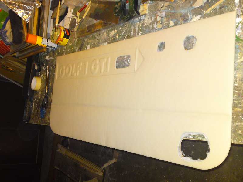 Datei:Tuerverkleidungen mit leder beziehen 29.jpg