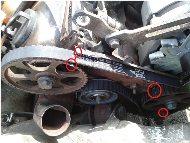 Zahnriemen-wechsel 20.jpg